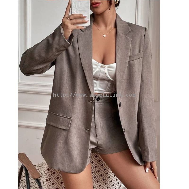 High Quality Lapel Detail Single Breasted Blazer And Custom Shorts for Professional Women 