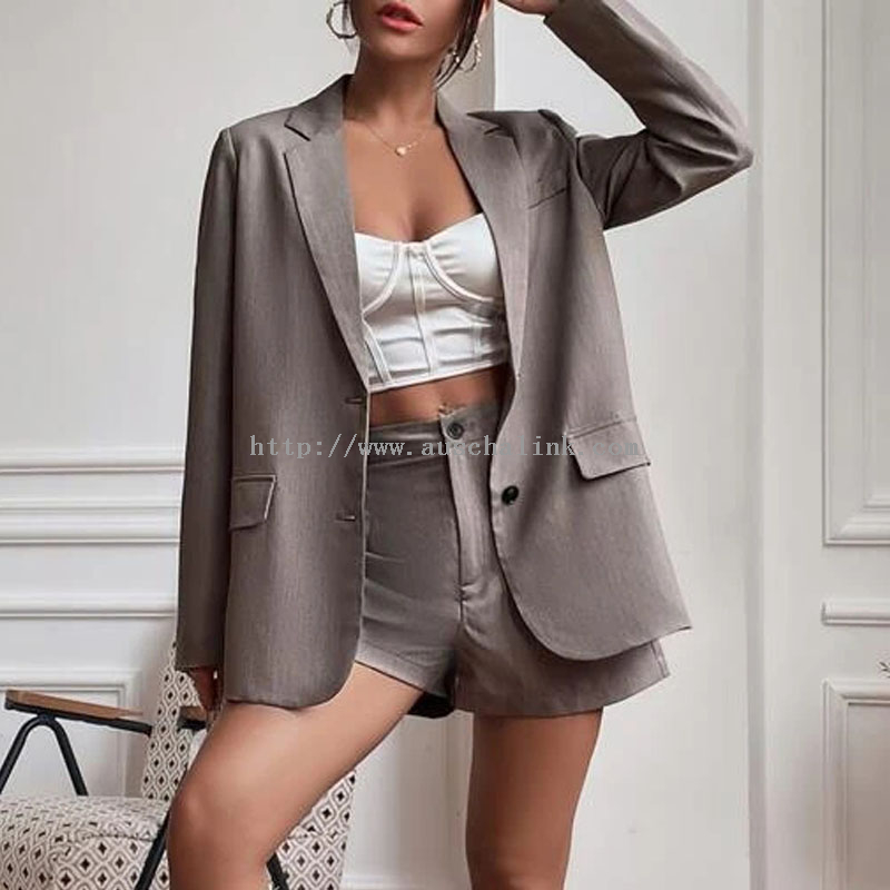 High Quality Lapel Detail Single Breasted Blazer And Custom Shorts for Professional Women 