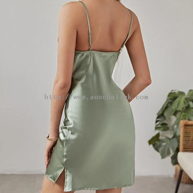 OEM/ODM Custom Pure Color Sleeveless Slit Bottom Satin Strap Sexy Dress for Women