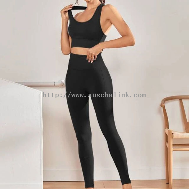 High Quality Round Neck Black Seamless I-back Sports Bra And Sports Leggings Activewear