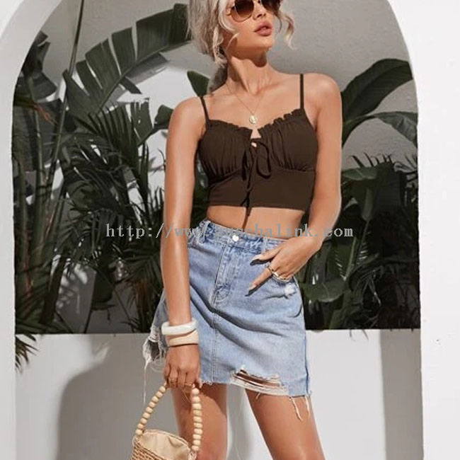 New Design Summer Ribbed Knit Lace-up Front Frilly Bust Trim Halter Top for Women
