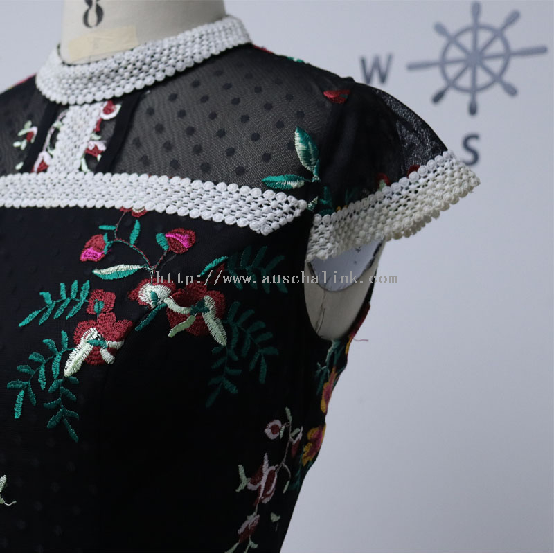 Summer New Short-sleeve Round Neck Embroidery Print Bell Casual Dress for Women